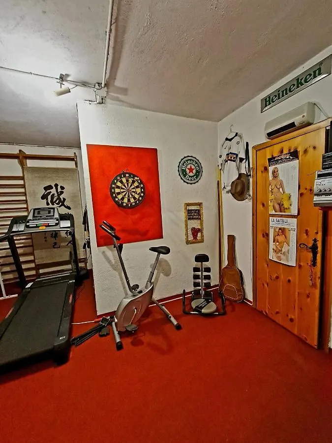 B&B Margot Albavilla 2*,  Italia